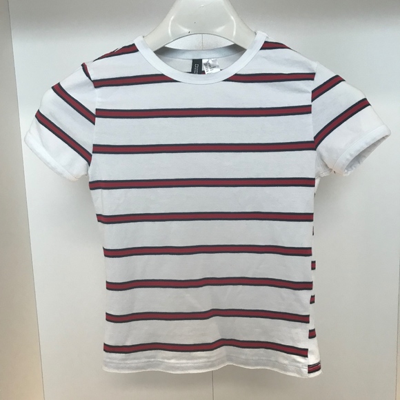 H&M Tops - H&M Striped Tee H&M Tops - H&M Striped Tee